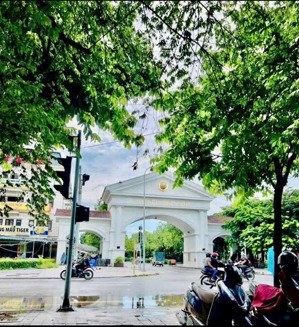 nhà 4 tầng, 4 phòng ngủ tổ 13 yên nghĩa. trực thăng đỗ cửa, chỉ 5.45 tỷ