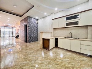 nhà mới 3 tầng btct 5pn hxh đường 9 linh xuân 85m cn đủ (421) hẻm 6m, ô tô ngủ trong nhà