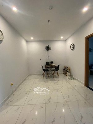 (7878) cho thuê lâu dài star tower, 49,5 m2, full nội thất: 4,7 triệu/tháng. kế vòng xoay an phú