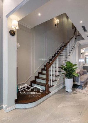 cho thuê cả tòa làm ccmn - 100m2 - thang máy - tầng hầm - 11 phòng - 32tr/tháng