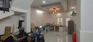 nhà mặt tiền đường nguyễn quý yêm, 4x19.2m, giáp khu nam hùng vương cách chợ 100m, gần võ văn kiệt