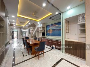 nhà phố đẹp, căn góc công viên thoáng, sinh khí tốt cho thuê 35 triệu. nhà mới, nội thất xịn sò