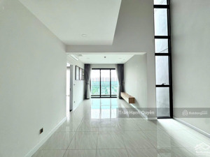 giá tốt nhất hiện tại - duplex 3pn - 133m2 - tầng cao - giá bán 15,5 tỷ - ban công nhìn landmark