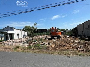 lô đất 2 mt xã phước thạnh (dt 159m2 thổ cư) giá 980tr khu dân cư hiện hữu kinh doanh buôn bán tốt