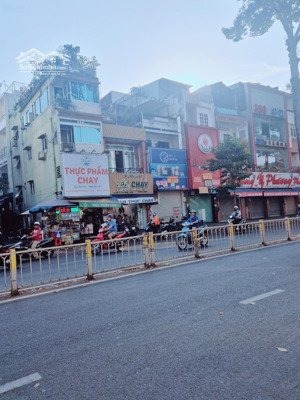 bán nhà 4x15m nguyễn tri phương - 3 lầu thuê 50 triệu - giá 25.5 tỷ 