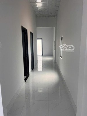 nhà đẹp 5x20(101m2) 60m2 thổ hẻm ô tô nguyễn thông tân bình lagi giá 900 triệu