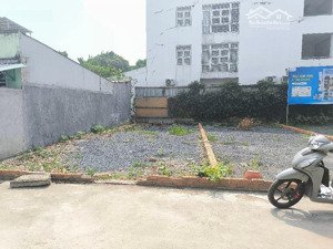 bán nhanh đất trống _ hẻm xe tải ngang 5.5m _ 20m ra phạm văn đồng linh đông.