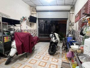 bán nhà mặt tiền 2 tầng, 4.2x25m, gần trường chinh, đường 7m, chào 8.3 tỷ, quận 12