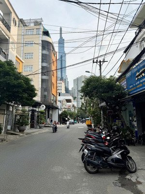 bán đất 4,2m x 13m khu nhà cao tầng tân cảng-nguyễn văn thương. cạnh ga metro