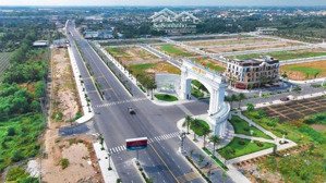 anh chị thích góc hai mặt tiền liền kề trung tâm hành chính nhưng tài chính chỉ từ 2,4 tỷ!