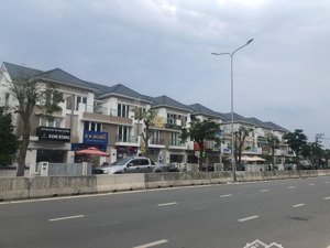cho thuê shophouse mặt tiền liên phường phường phước long 3lầu 22tr/tháng