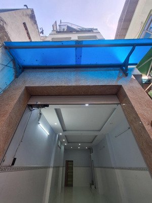 cho thuê nhà hẻm ba gác đường tân thành, p12, q5. dt 4mx12m, kết cấu 1 trệt 2 lầu, sân thượng