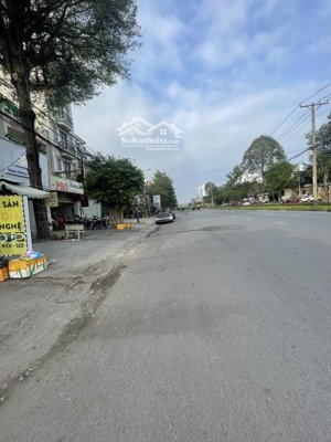 bán nhà khu tên lửa, mt đường số 7, dt 5 x 20m, 3.5 tấm, giá 23 tỷ.