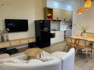 bán gấp chdv, tổng 12 phòng, hải châu đà nẵng, diện tích 112,5m - 4 tầng thang máy - mặt tiền 4.5m.