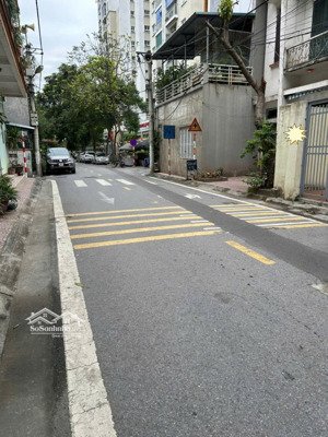 chính chủ cần bán nhanh mảnh đất 100m2 khu học viện hậu cần long biên, giá rẻ, ô tô tải vào nhà