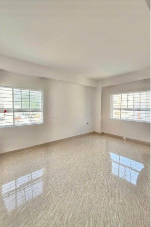cho thuê căn hộ 60m2 hoàng quân, giá 4.7tr/tháng