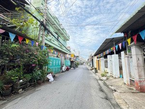 bán nhà riêng 3pn, 2wc gần chợ phú thọ trảng dài, 4,2 tỷ, 82m2.