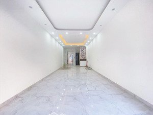 trung tâm hà đông - 7 tầng thang máy - thông sàn full nội thất. giá 1x tỷ