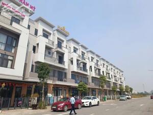 Bán nhà mặt phố 4 tầng cạnh chung cư mới khởi công- Khu đô thị Vsip Bắc Ninh