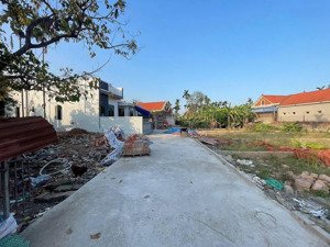 cơ hội đầu tư đất lâm động, thuỷ nguyên oto đỗ cửa đẹp k lỗi lầm giá chỉ nhô 1 tỷ 1xx.