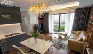 Bán căn 3 ngủ VIEW HỒ Vinhomes D''Capitale giá chỉ 13.4x tỷ