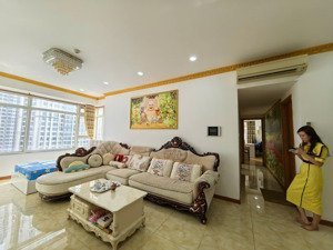 pearl plaza 135m2 3pn 2wc tầng 9, full nội thất, view sông sg, vào ở ngay 30tr/tháng, lh chủ nhà