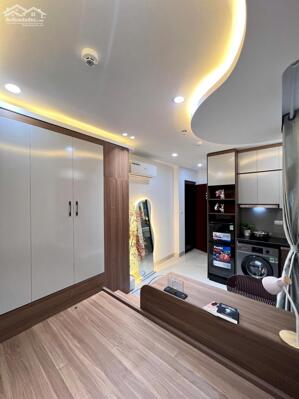 Cho thuê siêu phẩm CHDV Ở PHÚ ĐÔ 8 TẦNG 1 HẦM FULL ĐỒ 22 CĂN HỘ