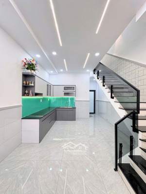 mua nhà mới đón tết rước lộc vào nhà. nhà đẹp hẻm xe hơi chỉ 5,78 tỷ bình hưng hòa, bình tân