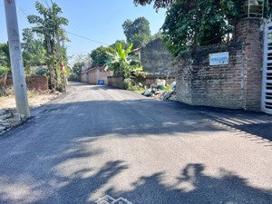 200m2 mặt đường aphan, loanh quanh 5 tỷ