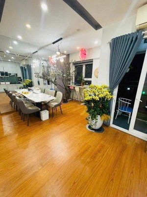 bán gấp căn hộ tòa b3 nam trung yên, cầu giấy, 90m2, 7 tỷ hơn, 3 ngủ, 2 vs, lh: 