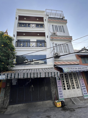 nhà đẹp hẻm xe hơi quay đầu, xe hơi ngủ trong nhà phan văn trị cạnh cityland sầm uất, siêu thị