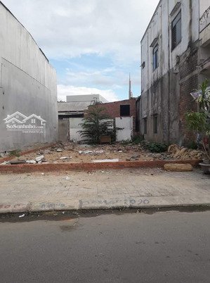 chính chủ cần tiền bán gấp ô đất trung tâm xã phú cát sát ql21 mở rộng 80m, sổ đỏ ful thổ cư