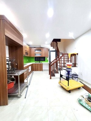 bán nhà dân xây phố khâm thiên, khu dân trí cao , oto gần.