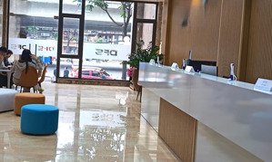 bán tòa vp 8 tầng, mặt phố trường chinh, gần ngã tư tôn thất tùng, lô góc, mặt tiền 8,2m