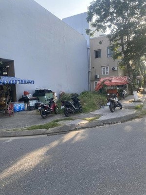 nắm độc quyền lô góc mặt tiền đường hoàng bích sơn và lê thước, vị trí vàng trong khu du lịch biển
