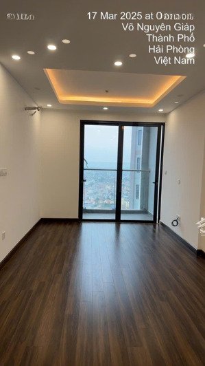 bán căn 1,5pn hoàng huy commerce giá chỉ 2,xx tỷ không đồ tầng đẹp view đẹp,căn mới lh 