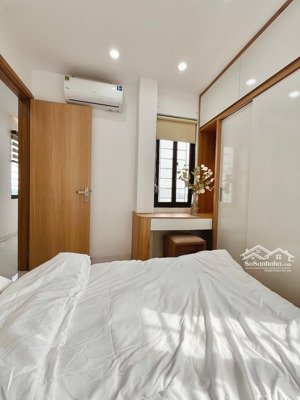 hot!!!! ccmn an dương vương tây hồ 52m có sân vườn view sông hồng mới 100% ở ngay ô tô đỗ