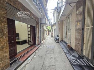 bán nhà thanh nhàn ~ bạch mai ~ 35m2 x 5 tầng, ngõ nông rộng gần oto. giá hơn 7 tỷ