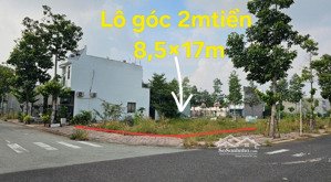 chính chủ cần bán gấp lô góc 2mt và 2 lô liền kề 10*18m. đất bình dương