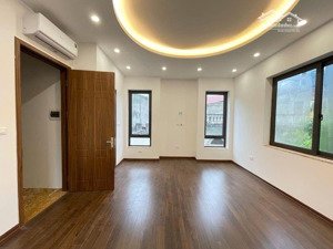 chính chủ cần bán nhà riêng lô góc 2 mặt tiền đường láng, tây sơn, trường chinh, đống đa