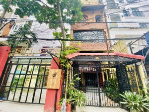 cho thuê biệt thự ngay hồ con rùa - 38 trần cao vân, quận 3 (10x20m - trệt 3 lầu