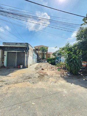 bán đất 5x20m, gần đường nguyễn tri phương p. an bình gần chợ dĩ an 2