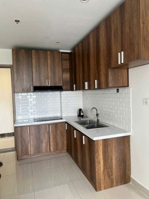 bán căn 2pn rainbow full nội thất gỗ cao cấp mới, nắng sáng, sẵn sổ, chủ không vay, vinhomes quận 9