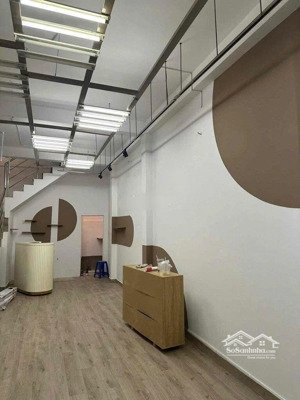 hẻm 5m 3 tháng 2 quận 10, dt 3.6x10m, trệt 1 lầu mới cửa kính, vô kd ngay