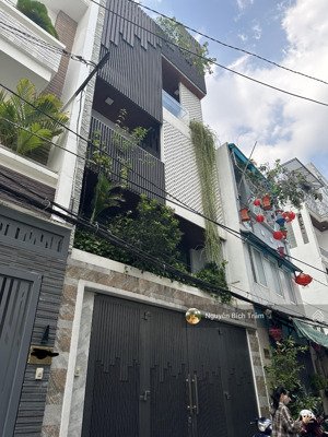 hẻm xe tải! vị trí vàng huỳnh văn bánh dt_70m2 n4.2m pl chuẩn - kế khu đặng văn ngữ. 12.x tỷ