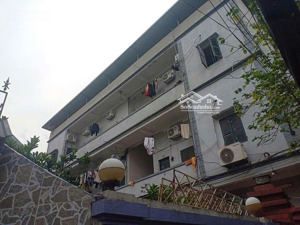 cần tiền bán gấp dãy 15 phòng 3 tầng giá 15 tỷ với diện tích 98m