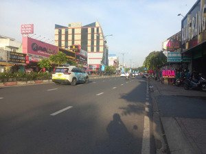 q.9- bá.n đ.ất tặng nhà nhà lê văn việt -117m2-ngay ngã 3 mỹ thành