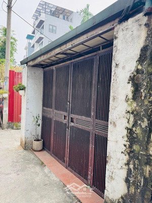 bán đất thạch bàn cổ linh 60m² , mt 4m lô góc ôtô đỗ cửa giá 7,5 tỷ còn tl .