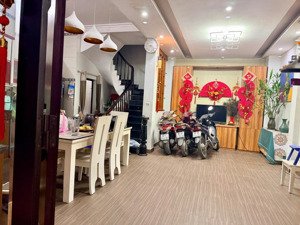 bán nhà riêng tại hoa bằng, 17 tỷ, 61m2, view đẹp, giá tốt