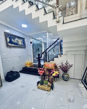 siêu phẩm sinco an lạc - tên lửa - nhà 4 tầng- 60m - hẻm 8m - nội thất tặng full - giảm mạnh 500tr